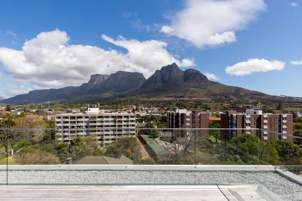 Southern Suburbs Leafy Village Neighbourhood * Cidade Do Cabo